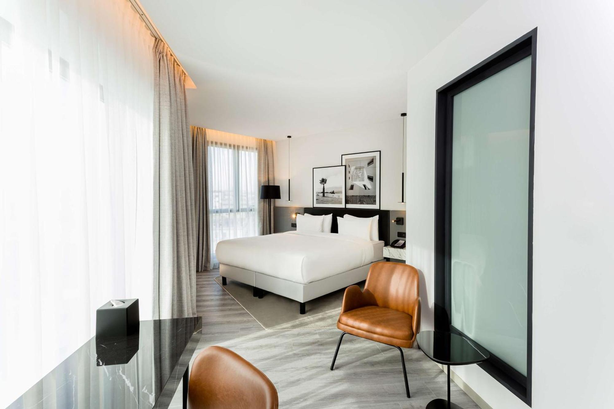 Radisson Hotel Tunis, City Center Exteriör bild
